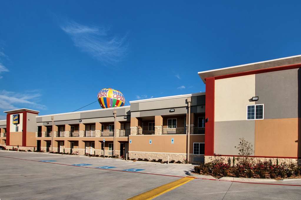 Scottish Inns White Settlement Exterior photo